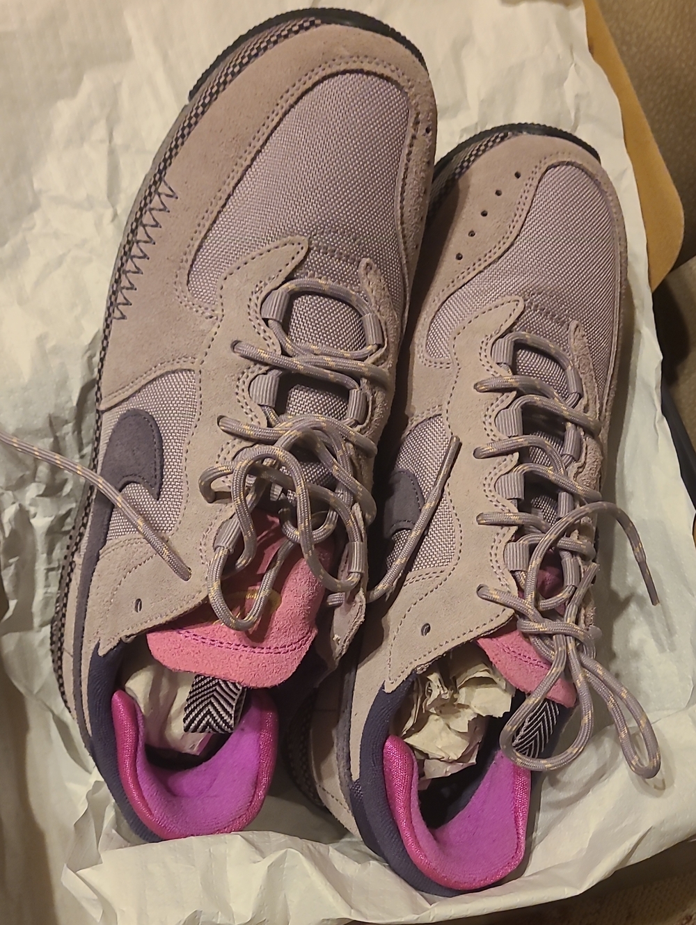 Nike Women's Lavender and Pink Casual Sneakers - Picture 1 of 8